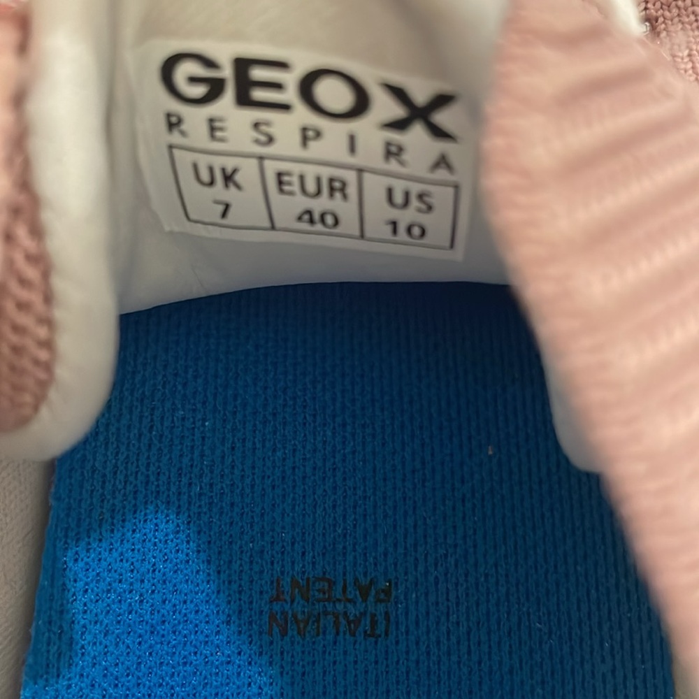 NWT Geox Pink Sneakers in size 10 - Picture 5 of 5